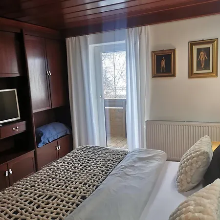 Lägenhet Haus Am Baderbach Hof bei Salzburg