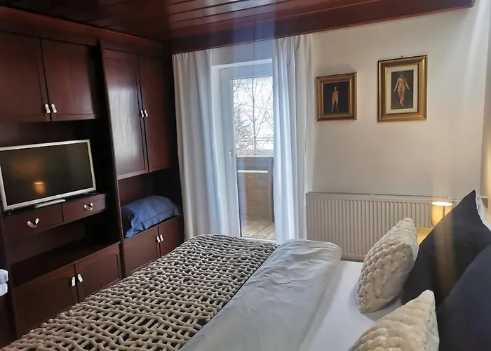 Lägenhet Haus Am Baderbach Hof bei Salzburg